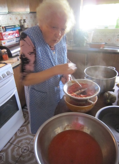Nonna with mouli and finished sauce