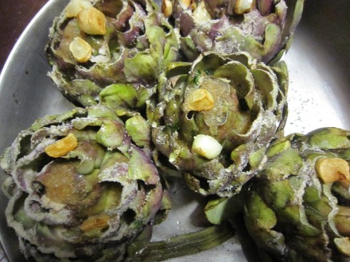 Artichokes with garlic oil