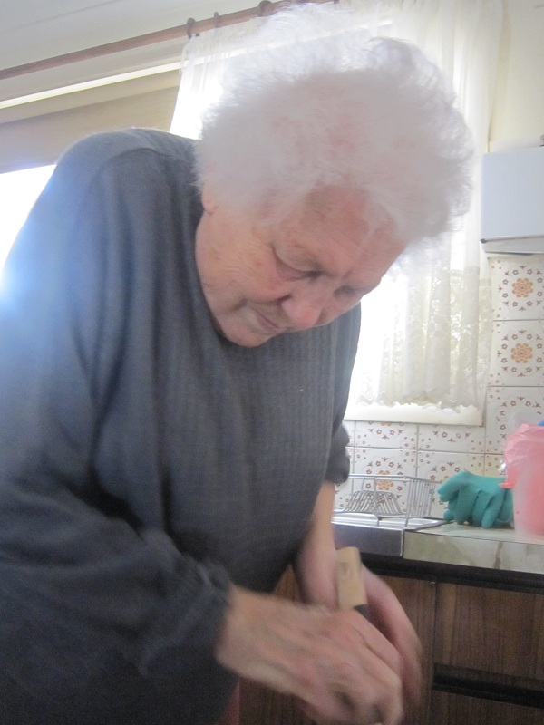 Nonna stirring